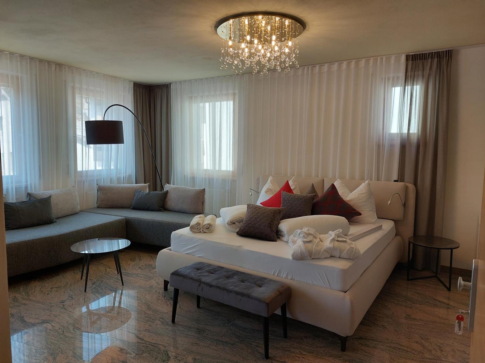 סלודרנו Hotel Engel מראה חיצוני תמונה