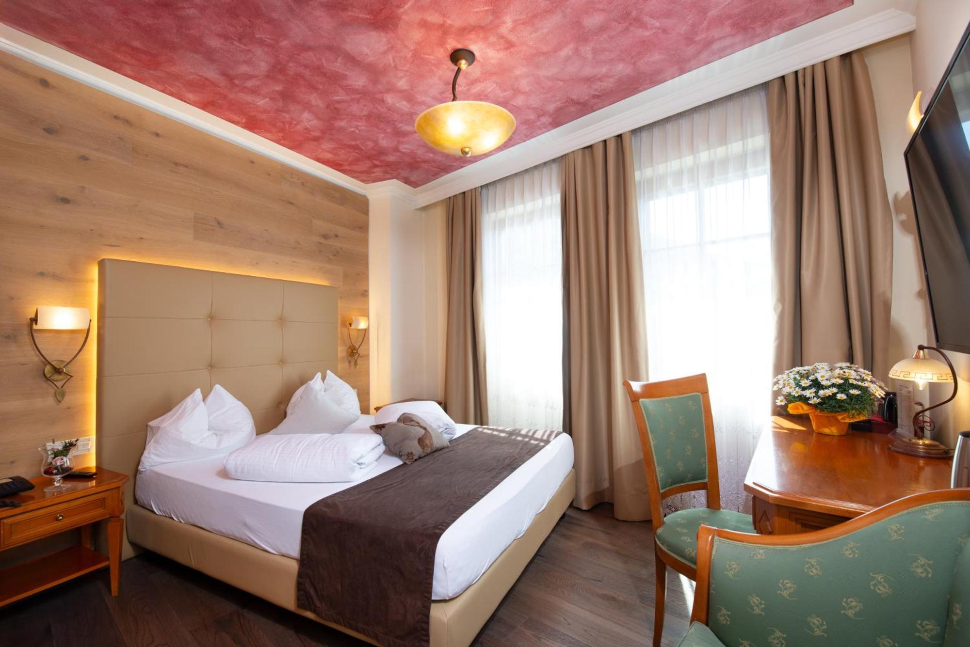 סלודרנו Hotel Engel מראה חיצוני תמונה