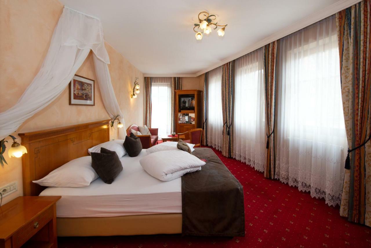 סלודרנו Hotel Engel מראה חיצוני תמונה